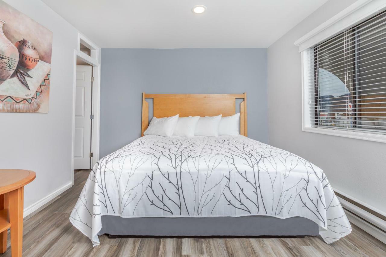 Westridge Motor Inn Osoyoos Luaran gambar